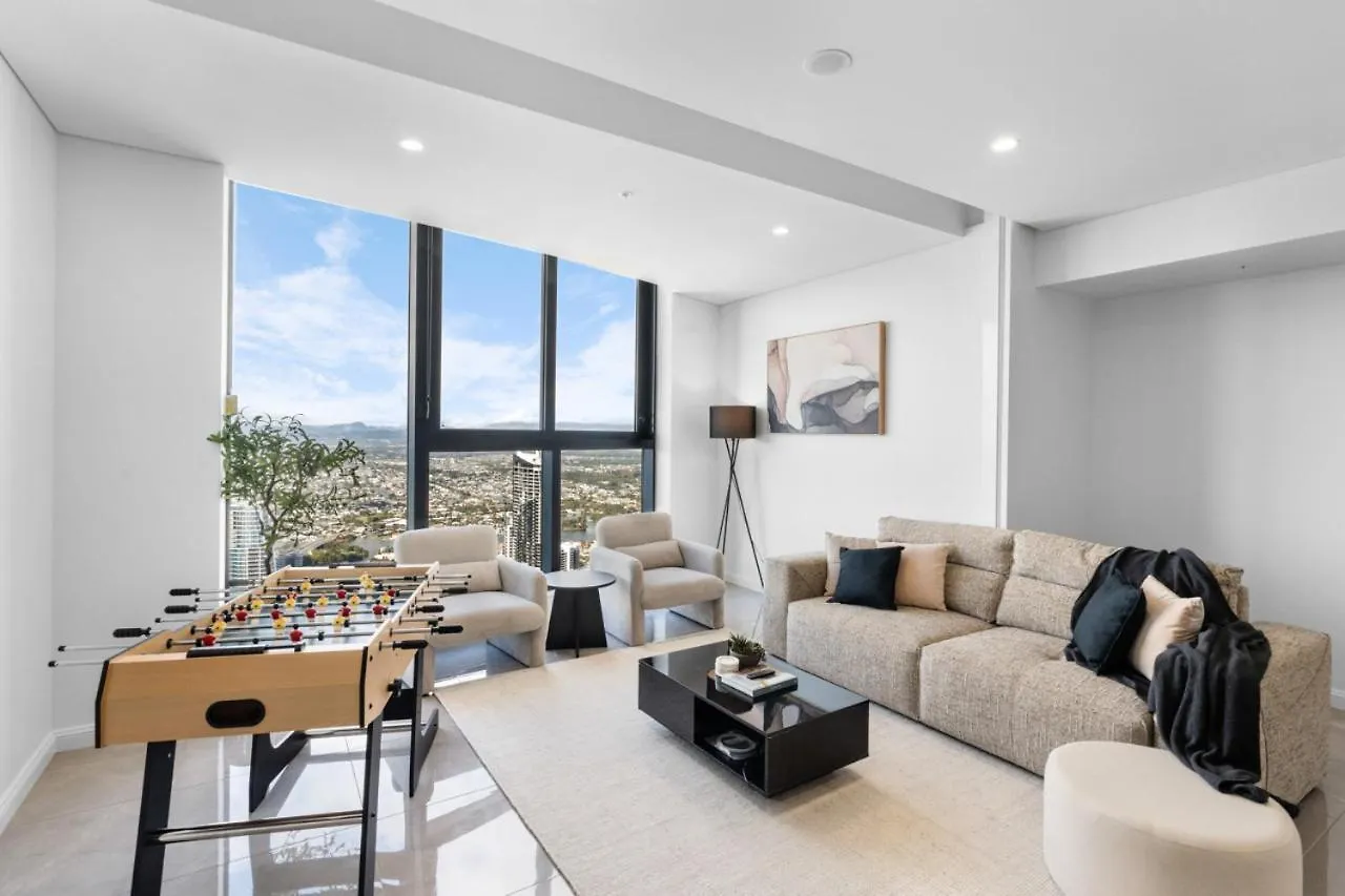 Ocean - Beachfront 72F 3Bedroom Skyhome Oceanview With Parking Gold Coast